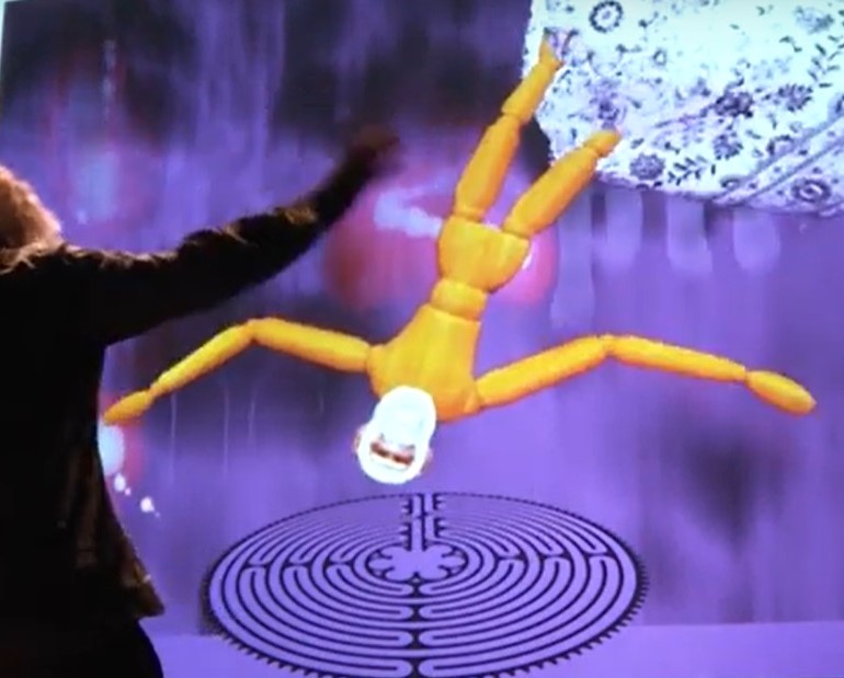De Icarus / Avatar is te zien in Het Paleis in Antwerpen als installatie.